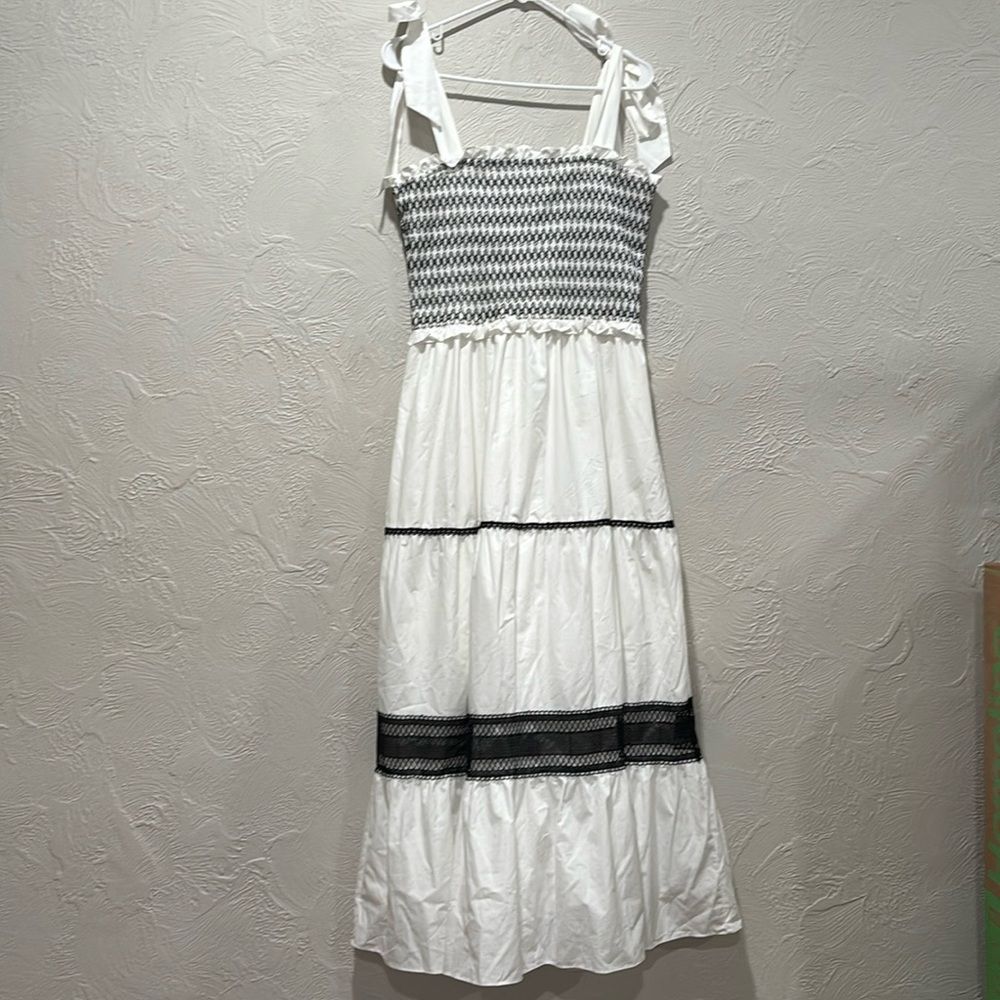 En Saison Shay Tiered Midi Dress Size Large
